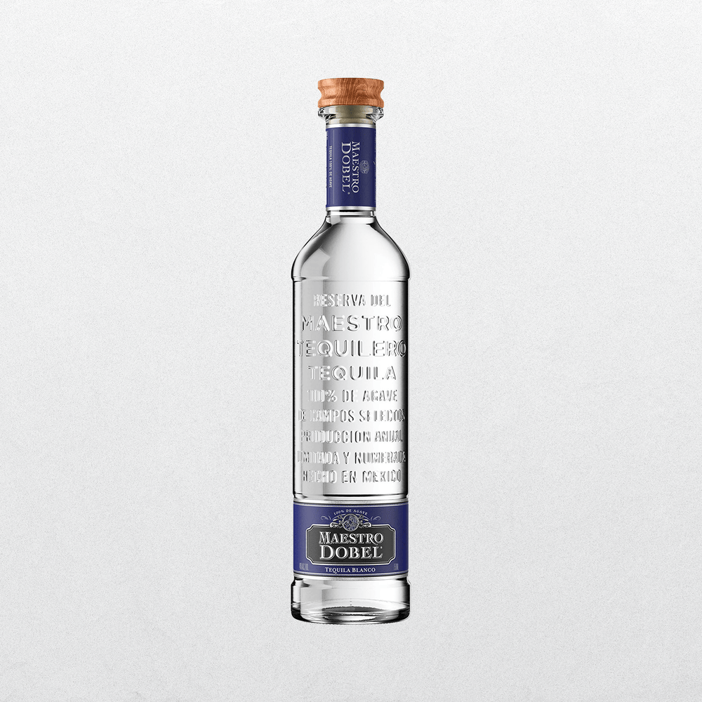 Dobel Blanco front of bottle